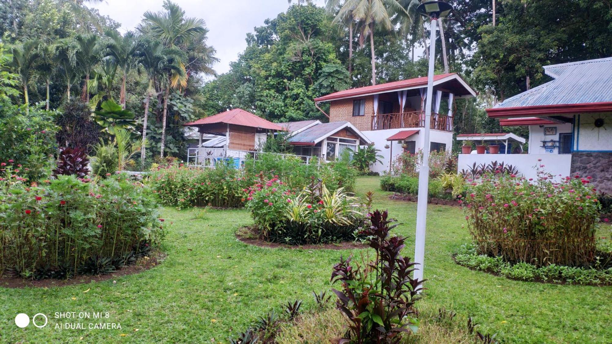 Sun House Rental Mambajao Exterior foto