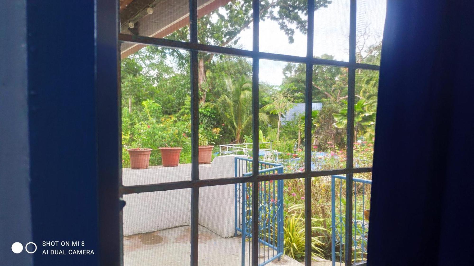 Sun House Rental Mambajao Exterior foto